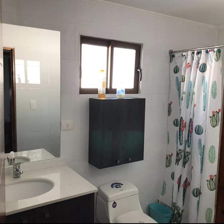 Casa vista Lago Rapel - Six-Bedroom House - 5