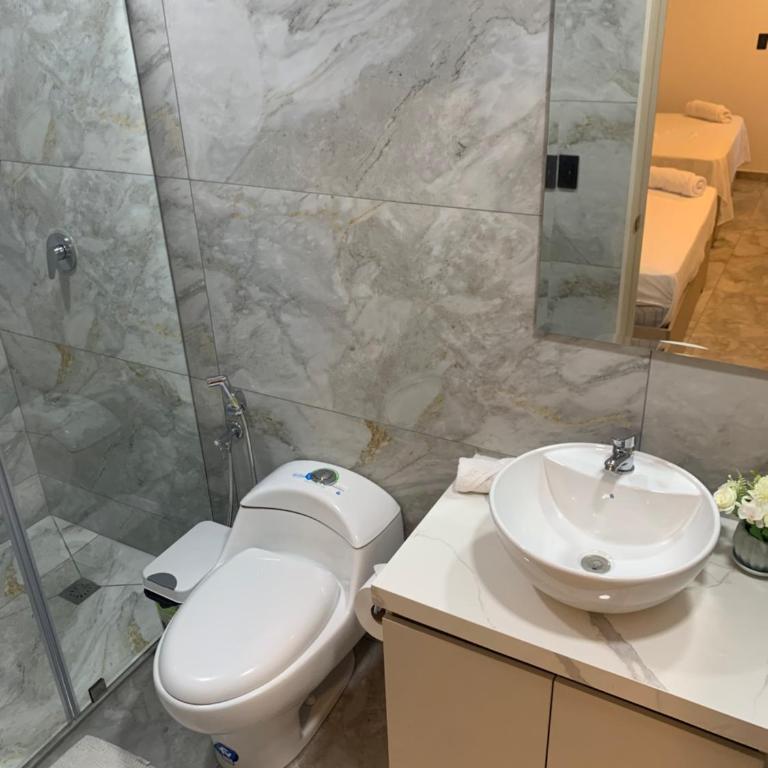 Hostal D'Marv - Double Room with Two Double Beds - 2