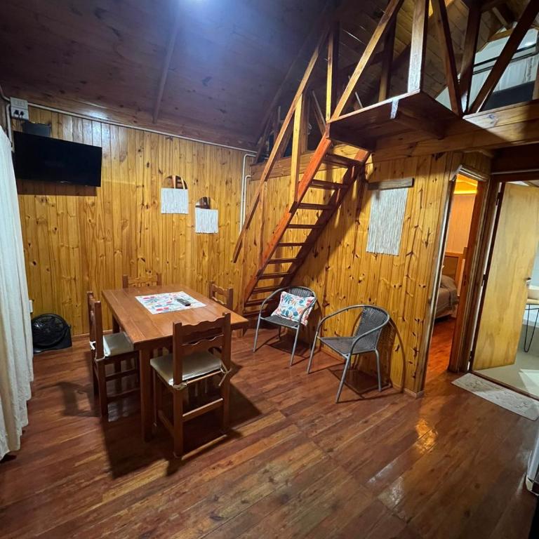 Cabaña con pileta & jardín- a minutos del centro y la playa - Two-Bedroom Bungalow - 7