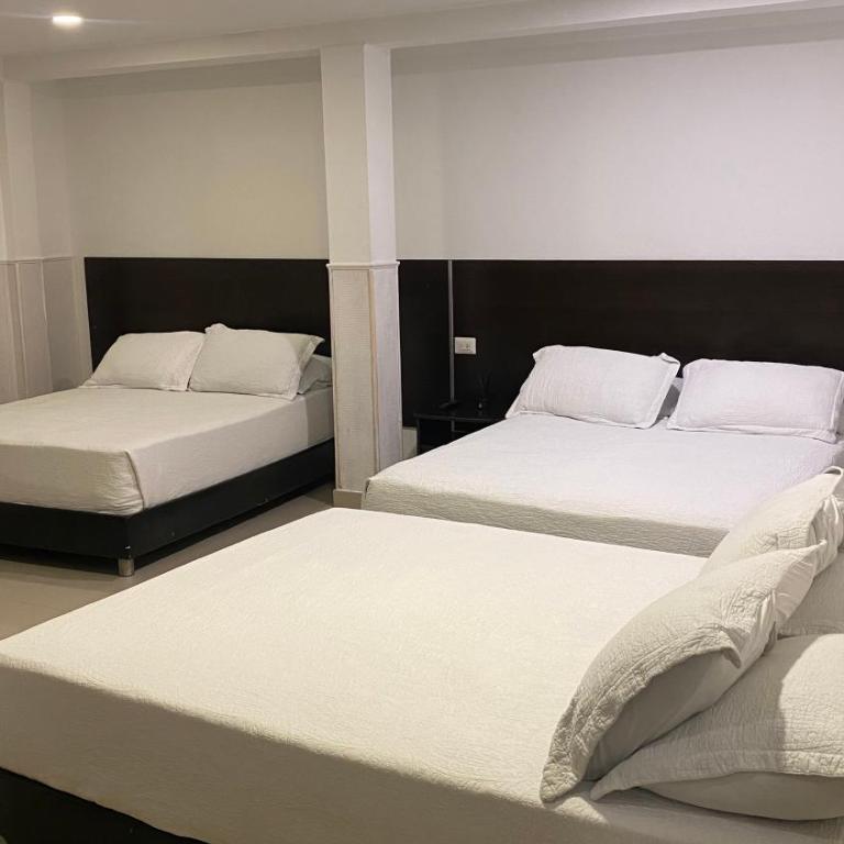 Apartahotel Marbella - Habitación Familiar - 1