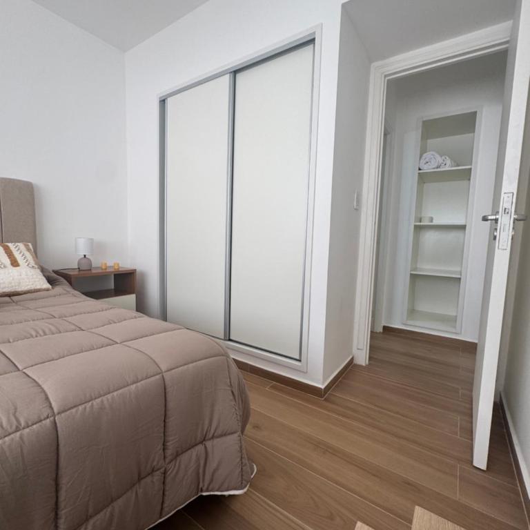 Depto en Playa Grande solo familias y parejas - One-Bedroom Apartment - 8