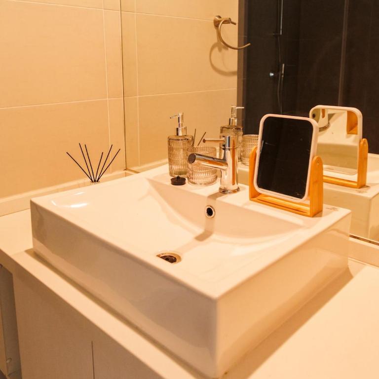 Urban Chic by San Cristobal Providencia - Two-Bedroom Apartment - 15