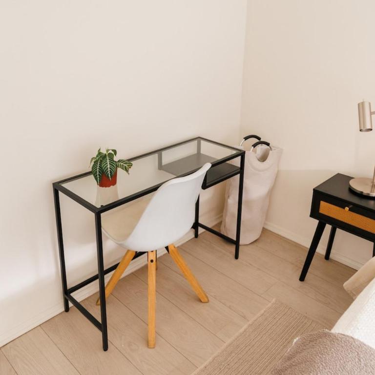 Urban Chic by San Cristobal Providencia - Two-Bedroom Apartment - 19