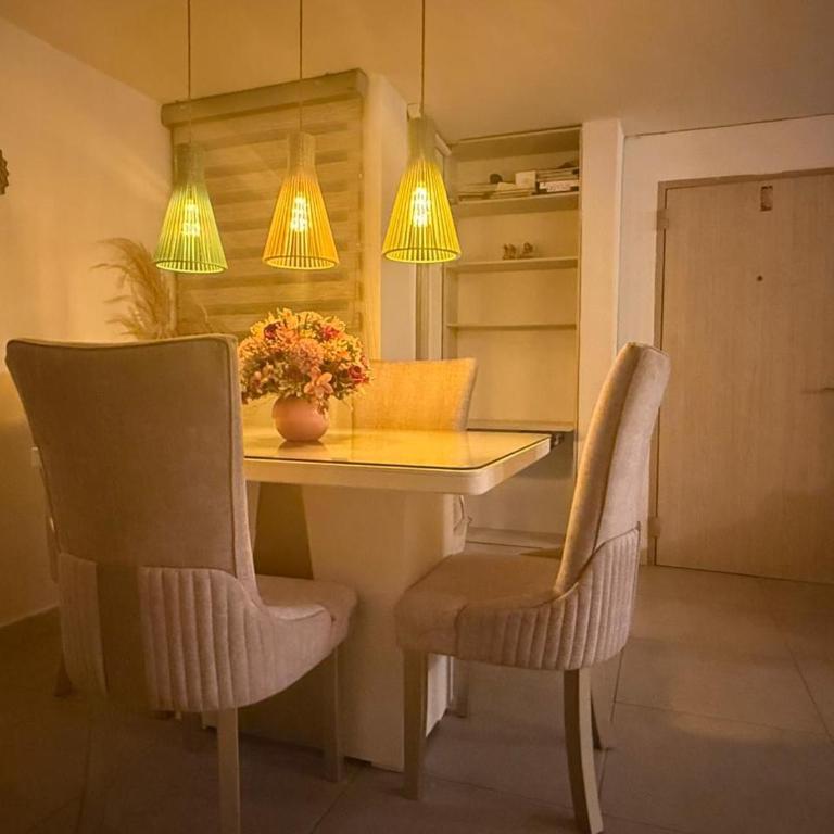 Apto 90mts- Estadio El Campin Movistar Arena -Galerías-Private Parking- 6 personas - Apartamento de 2 dormitorios - 4