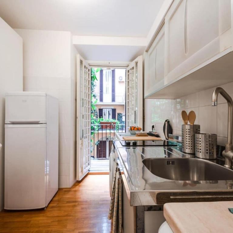 Modern Flat in Historic Rome Center - Appartamento con 2 Camere da Letto - 16