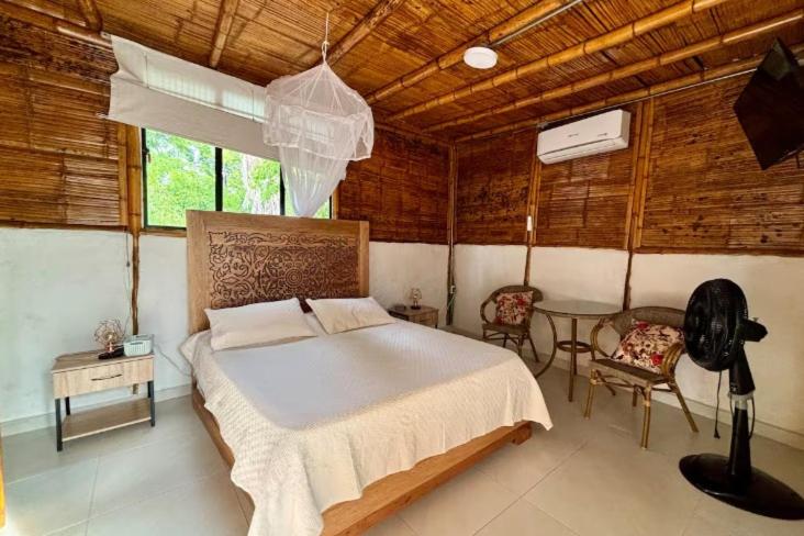 Agencia Ecohuila - Deluxe Double Room with Balcony - 4