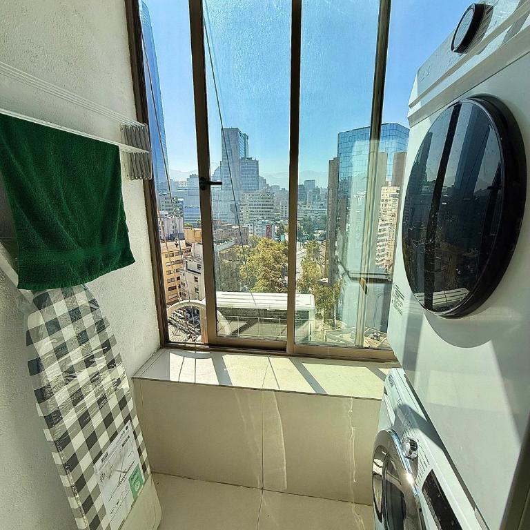 Andes Views, Spacious&Modern, Steps2Metro, AC WiFi - Two-Bedroom Apartment with City View - 14