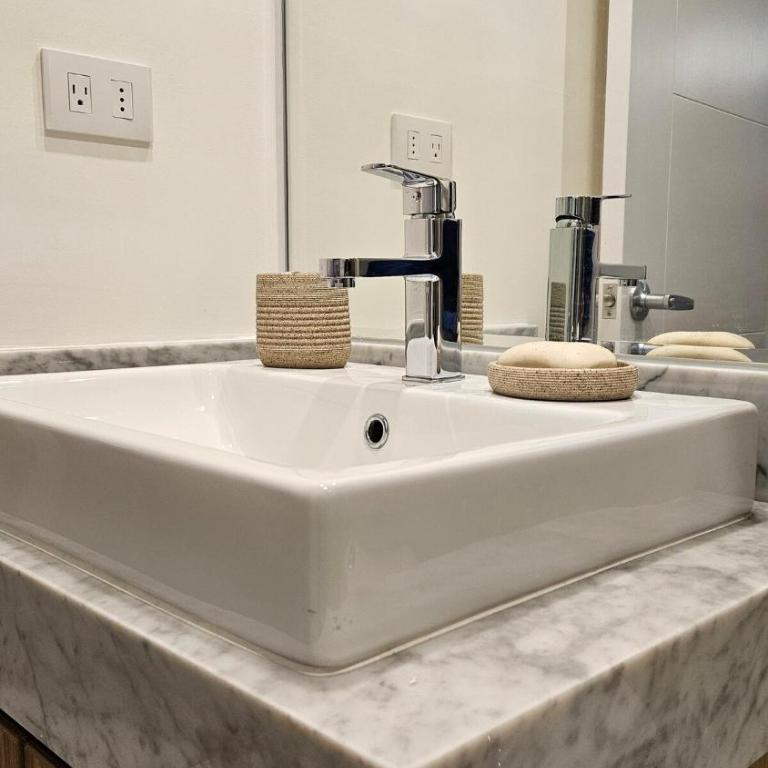 Modern Brand New Apartment in Miraflores - One-Bedroom Apartment - 48
