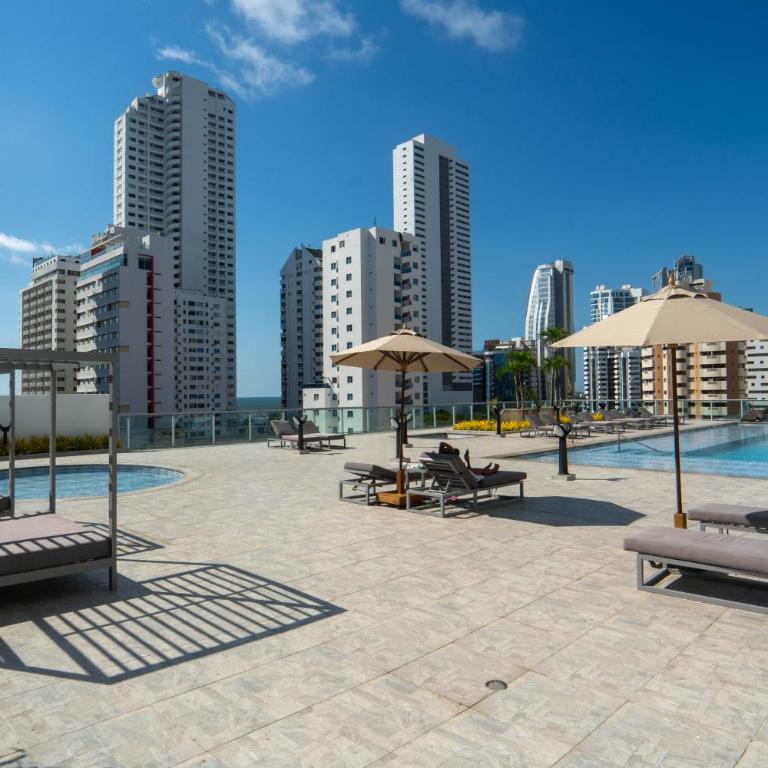 29th floor and Bay View-Pool - Two-Bedroom Apartment - 6