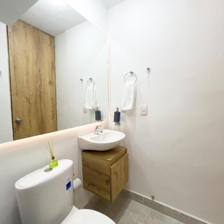 Apartamento con 3 Cuartos, 2 baños, AC y Vista al Mar - Apartamento de 3 dormitorios - 30