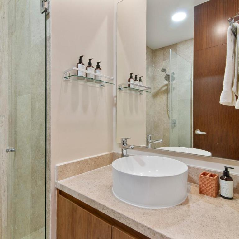 Paravian by Casago - Studio Apartment with King Bed - 21
