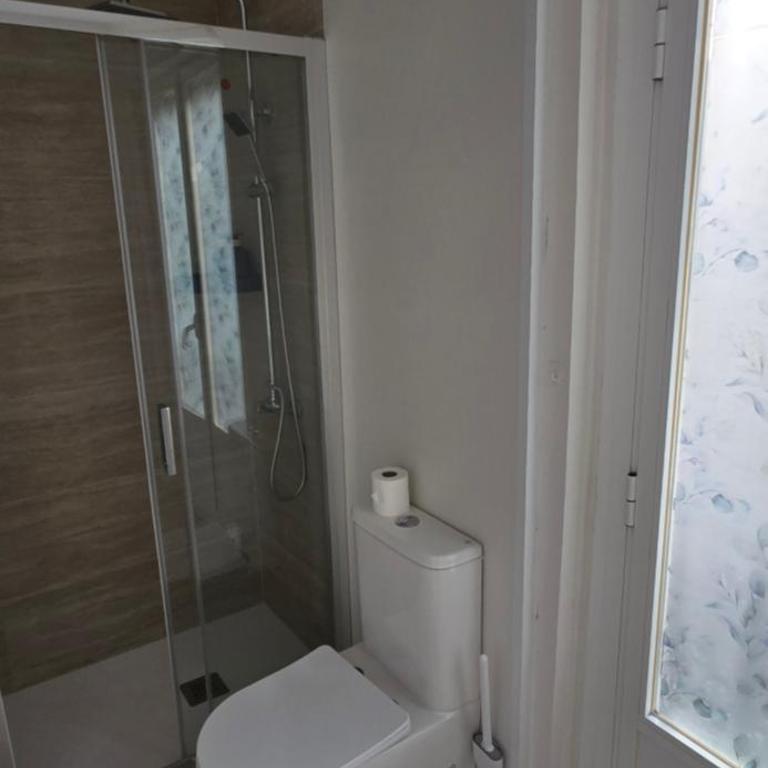 Habitaciones Universal - Family Room with Private Bathroom - 5