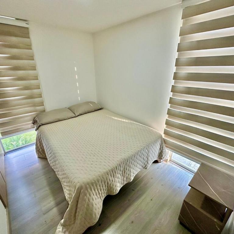 Lindo apartamento en excelente zona Central Urban Mzles - Apartamento de 3 dormitorios - 17