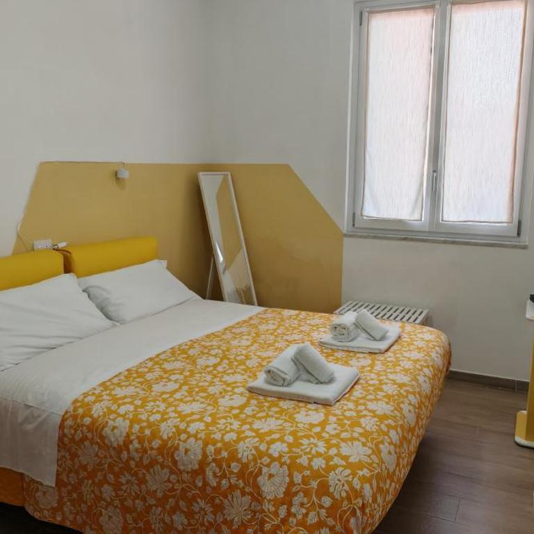 Casa Carlotta - mytouristhome - Two-Bedroom Apartment - 20