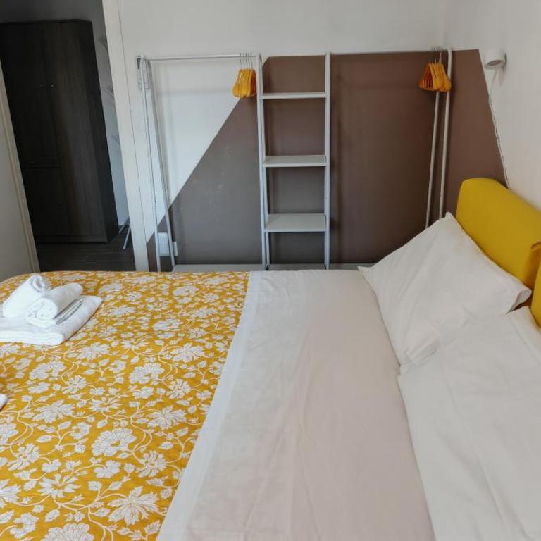 Casa Carlotta - mytouristhome - Two-Bedroom Apartment - 18