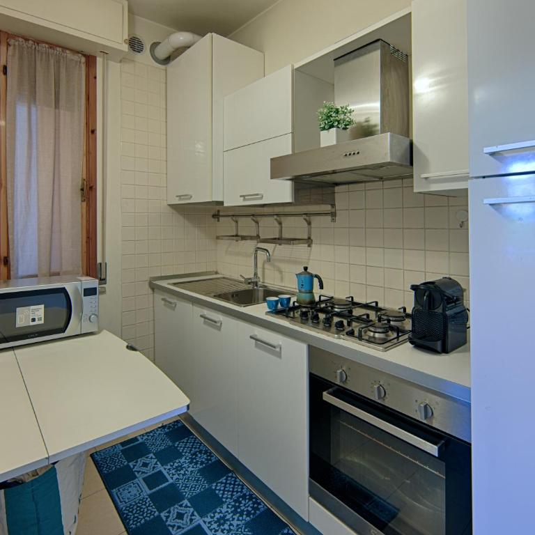 Three-room apartment Bellaria downtown with garage - Appartamento con 2 Camere da Letto - 4