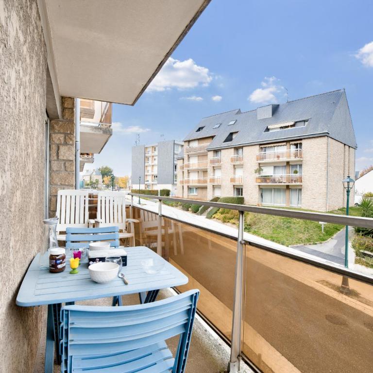 700m de la plage, centre Dinard, 2 adultes 1 enfant - Apartment - 1
