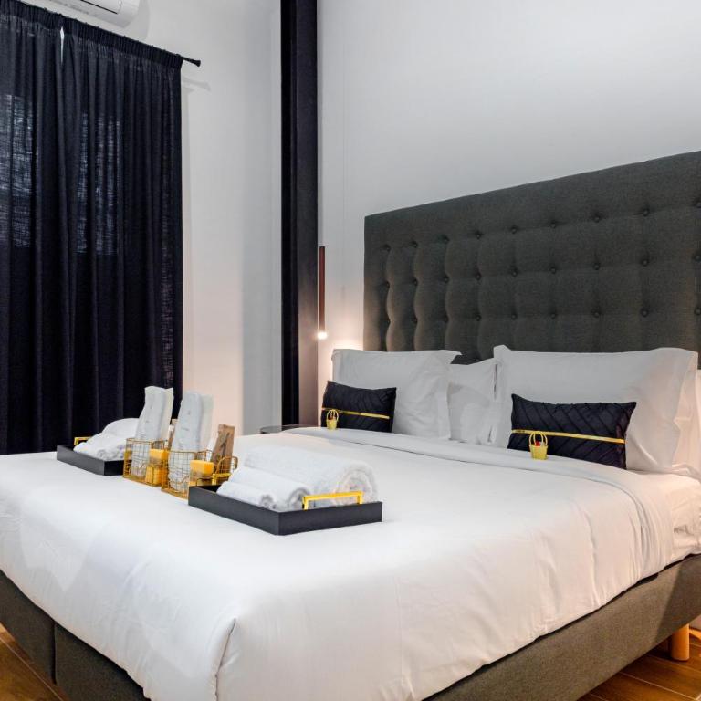 Central and Luxury apartment big capacity in Madrid - Three-Bedroom Apartment - 3