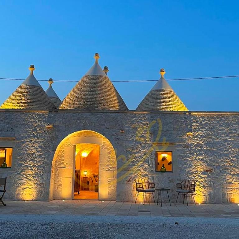 TD Trulli Perla Bianca Trulli w Pool Vineyards - Casa Vacanze - 42