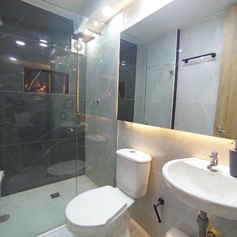 Apto Moderno UniNorte Vista Río, Mar y Manglar - Three-Bedroom Apartment - 21