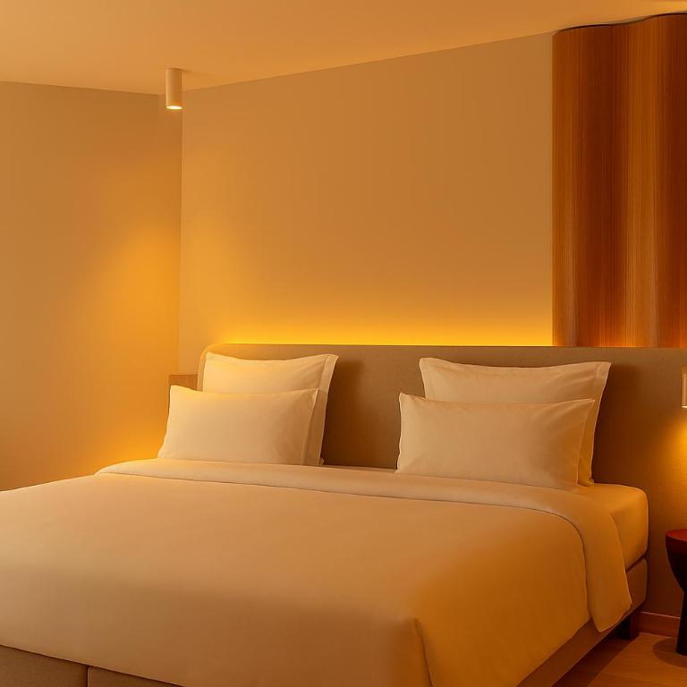 Golden Tulip Avignon Le Paradou - Chambre Double Standard avec Patio Privé - 7