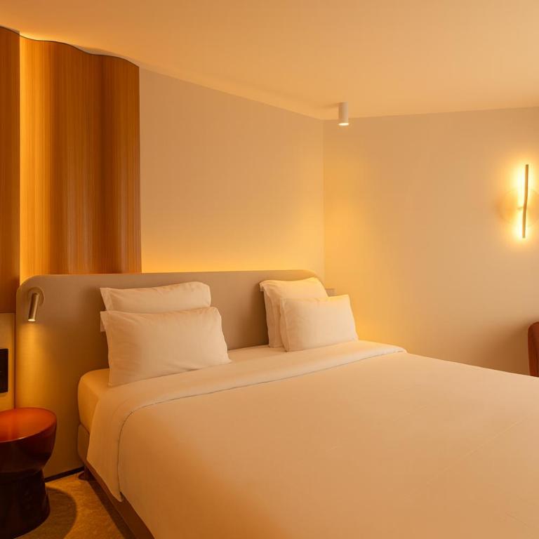 Golden Tulip Avignon Le Paradou - Chambre Double Standard avec Patio Privé - 9