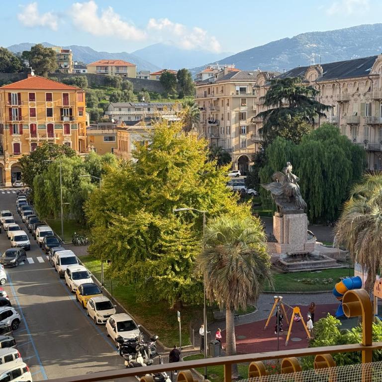 palazzo piazza roma - Appartamento con 2 Camere da Letto - 1