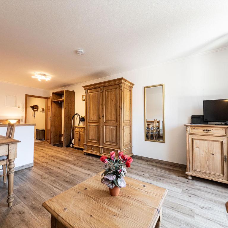 FEWO Geierhos - Apartment mit Balkon - 5