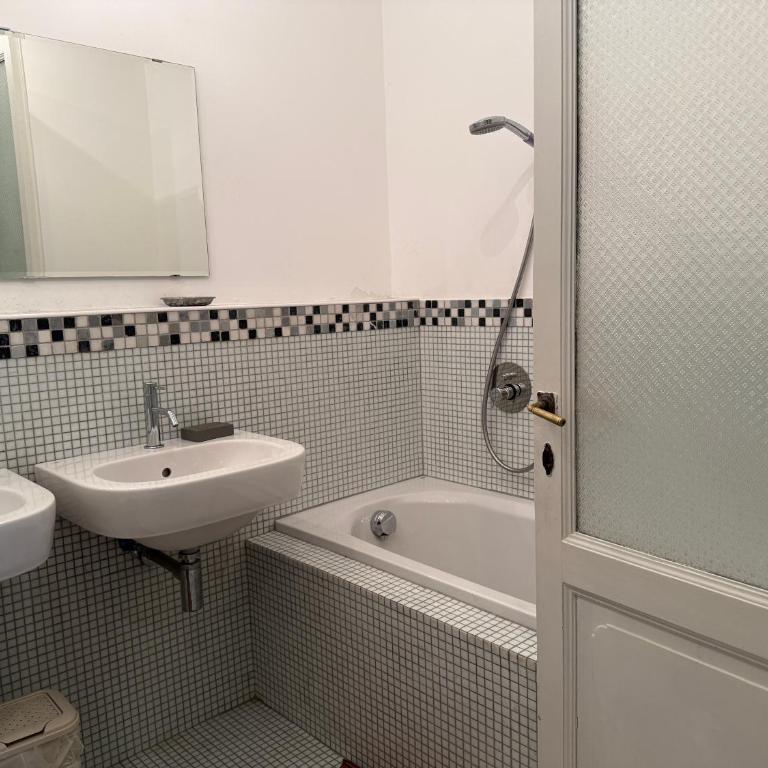 palazzo piazza roma - Appartamento con 2 Camere da Letto - 15