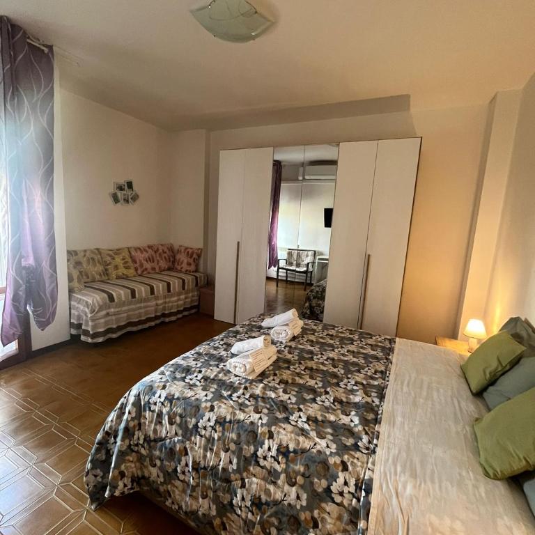 B&B L'Orchidea - Camera Matrimoniale Deluxe con 1 Letto Supplementare - 17