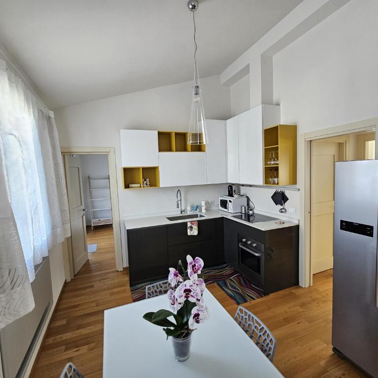 Villa Demidoff Apartment - Appartamento con 3 Camere da Letto - 8