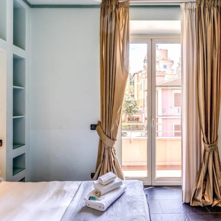 Vatican Monte del Gallo balcony - Appartamento Superior con 2 Camere da Letto - 31