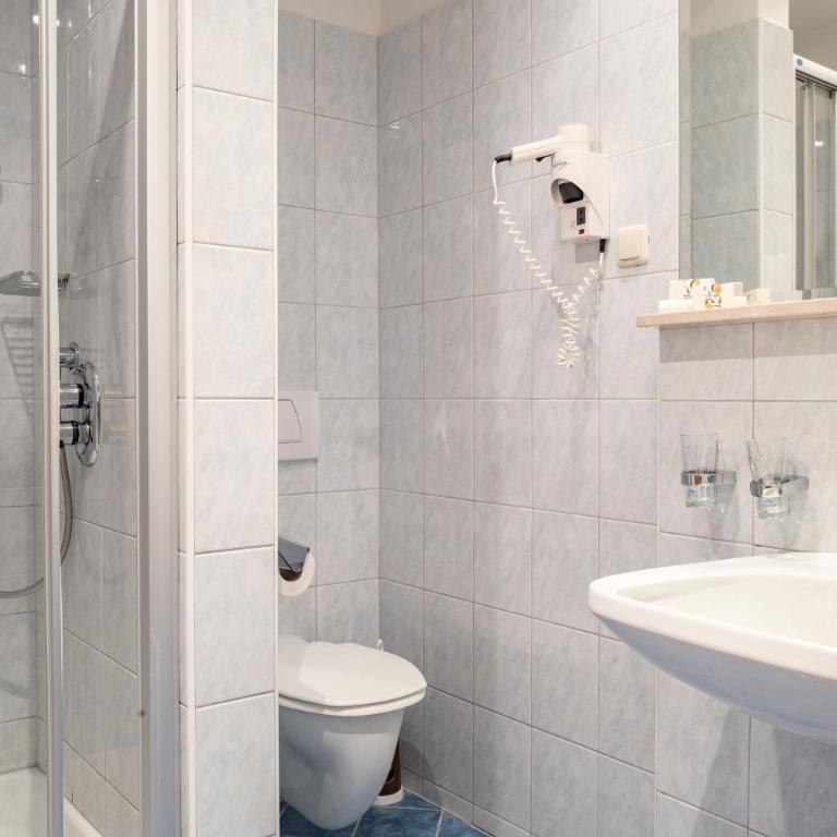 Rauriserhof 4 Sterne Superior - Doppelzimmer mit Bergblick - 5