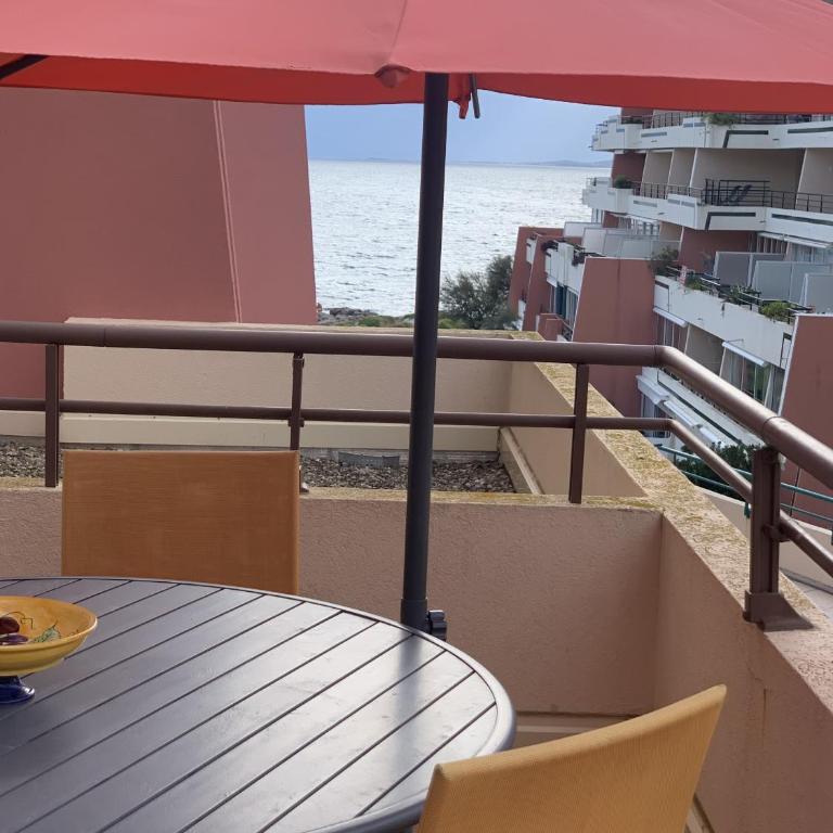 4 PERS, 1 CHAMBRE, PLAGES ET COMMERCES A PIED - Apartamento con terraza - 15