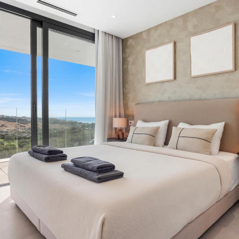 Golf & Seaview Villa with Heated Private Pool - Villa - 22