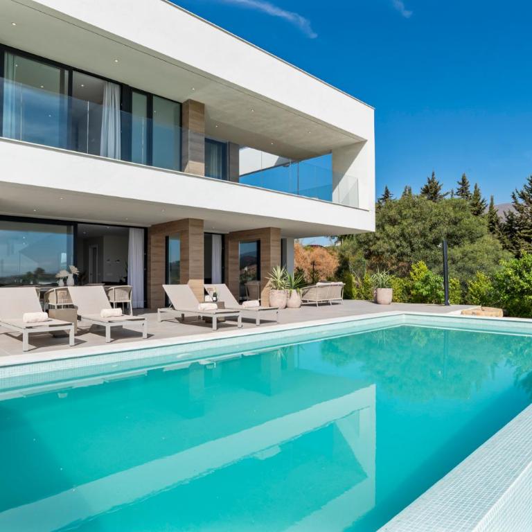 Golf & Seaview Villa with Heated Private Pool - Villa - 14