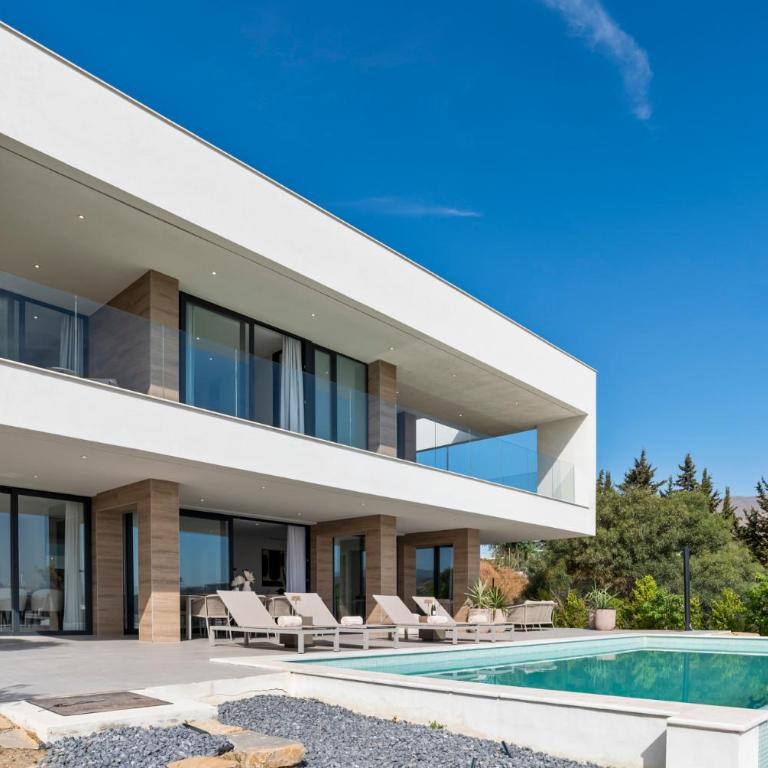 Golf & Seaview Villa with Heated Private Pool - Villa - 1