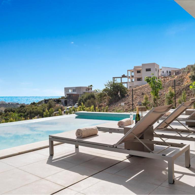 Golf & Seaview Villa with Heated Private Pool - Villa - 40