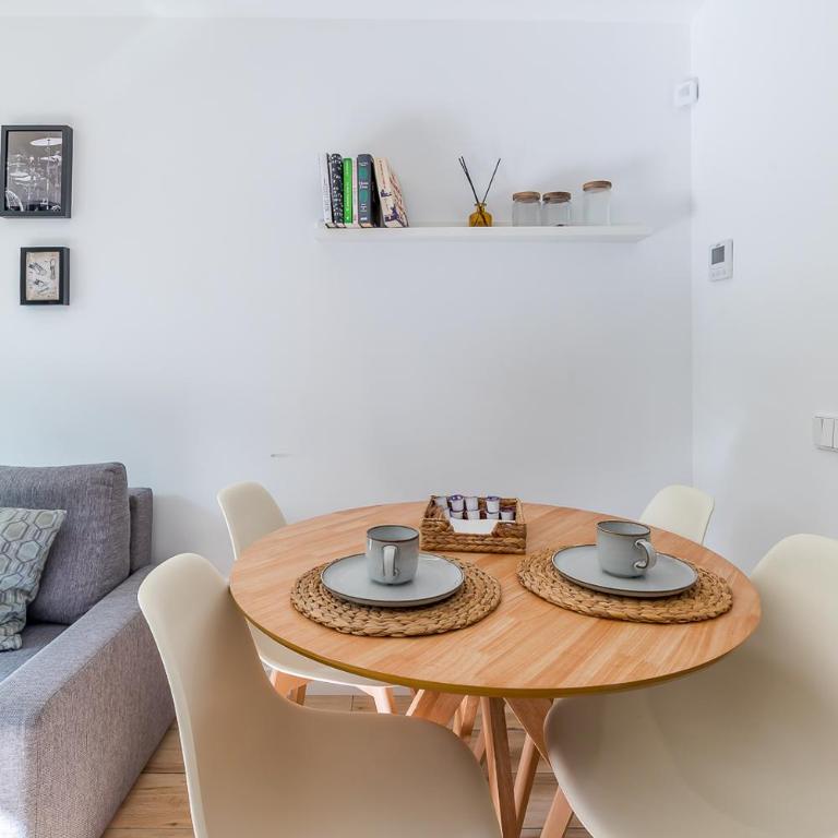 Residencias Bernabéu - One-Bedroom Apartment - 7