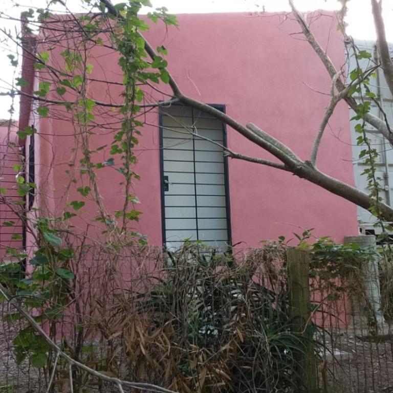 Peckes - One-Bedroom House - 1