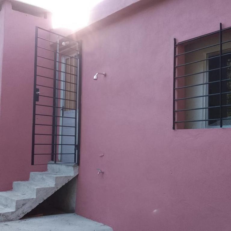 Peckes - One-Bedroom House - 5