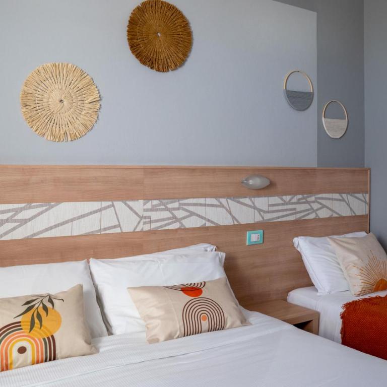 Mare Home Brunch&Beauty - Adults Only - Deluxe Triple Room with Sea View - 4
