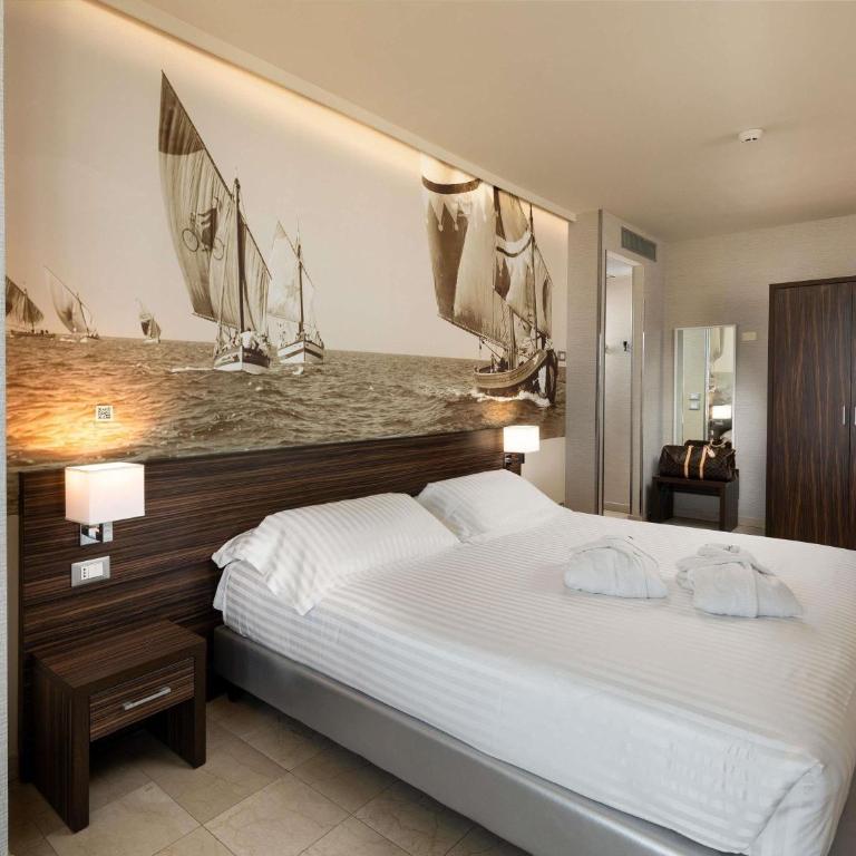 Mercure Rimini Lungomare - Camera Matrimoniale Privilege - 7