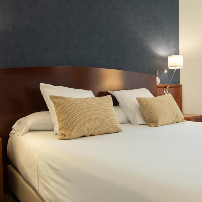 Hotel Spa Galatea - Habitación Triple con acceso al spa (3 adultos) - 4