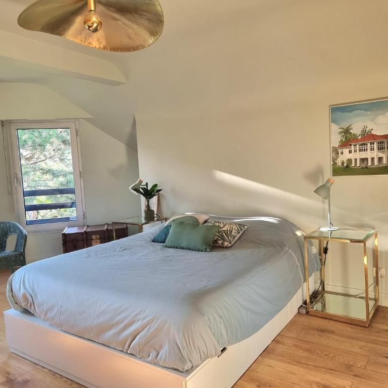 La villa M Vannes, villa les pieds dans l'eau sur le port, avec grand jacuzzi - Villa - Vue sur Mer - 43