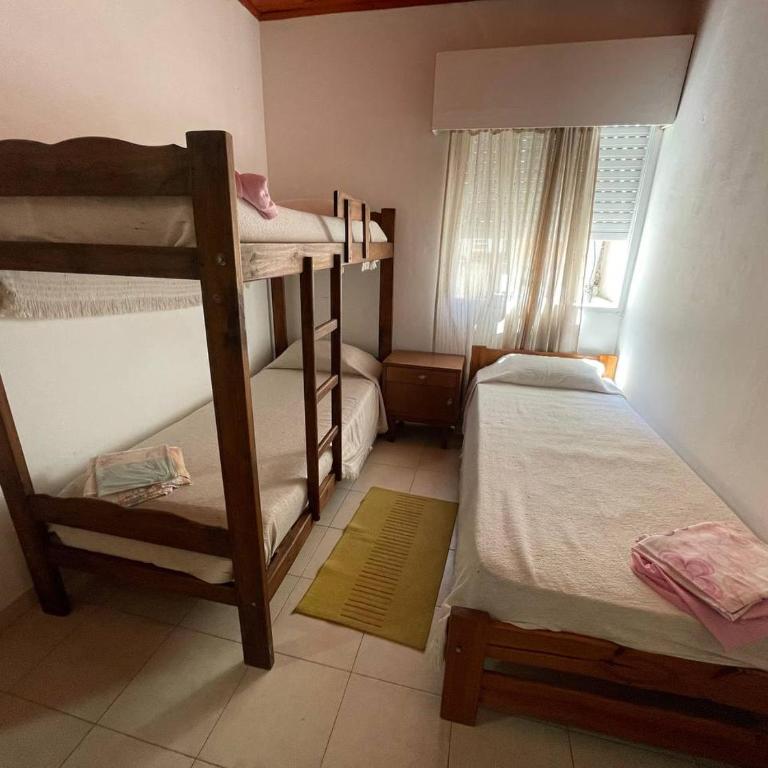 Casa Completa y Económica - Apartamento de 2 dormitorios - 3