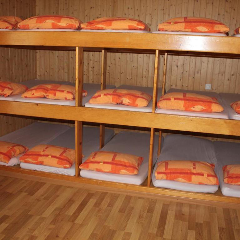 Pension St. Jakob - Einzelbett im Schlafsaal - 1