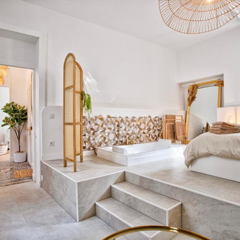 Le Saint-Sauveur - Balneotherapy Bathtub - Hypercentre - Appartement 1 Chambre - 26