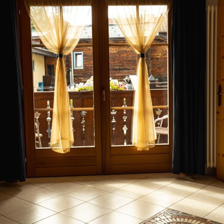 Chalet Giacinto - Appartamento con Vista Giardino - 2