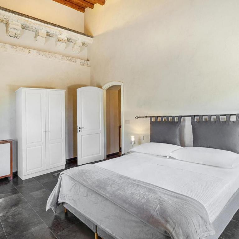 Gorgeous Home In Ragusa - Casa Vacanze con 3 Camere da Letto - 8